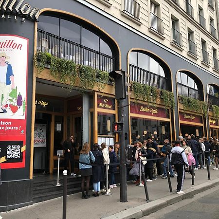 Studio Pigalle De 25 M2 - 2 Lits Simples Type Gigogne Pour 2 Personnes - Quartier Touristique De Paris - 2 Minutes De La Station Metro Pigalle ,Petit Train Vers La Butte Montmartre-Cabaret Moulin Rouge A 200 M,Cabaret Chez Michou-Restaurants-Saunas Eksteriør bilde