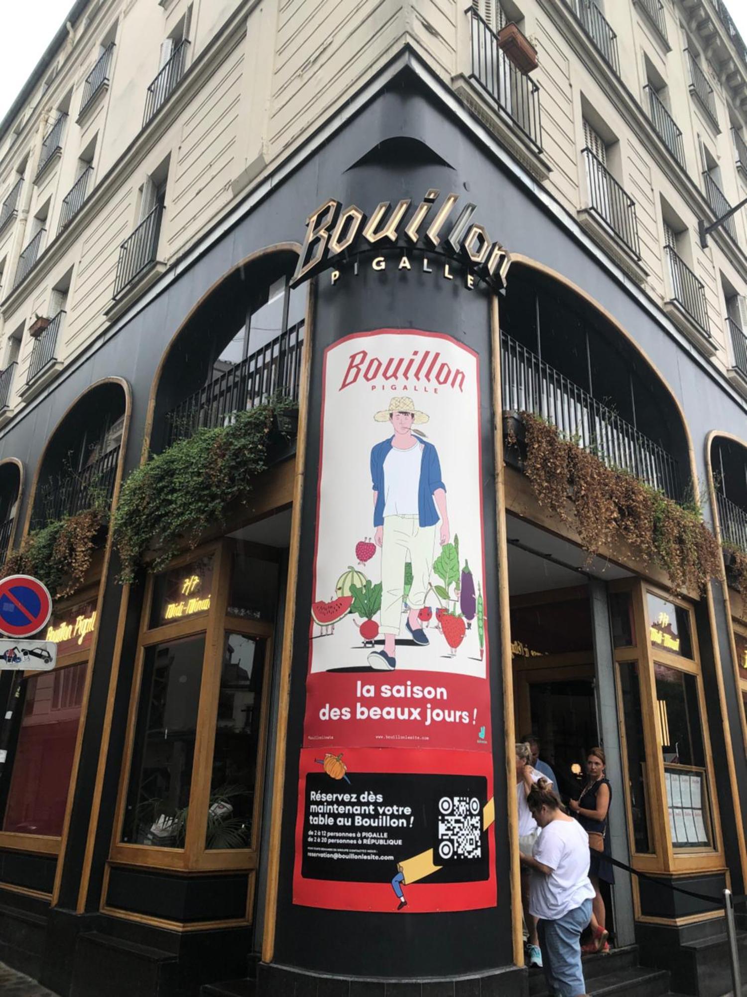 Studio Pigalle De 25 M2 - 2 Lits Simples Type Gigogne Pour 2 Personnes - Quartier Touristique De Paris - 2 Minutes De La Station Metro Pigalle ,Petit Train Vers La Butte Montmartre-Cabaret Moulin Rouge A 200 M,Cabaret Chez Michou-Restaurants-Saunas Eksteriør bilde