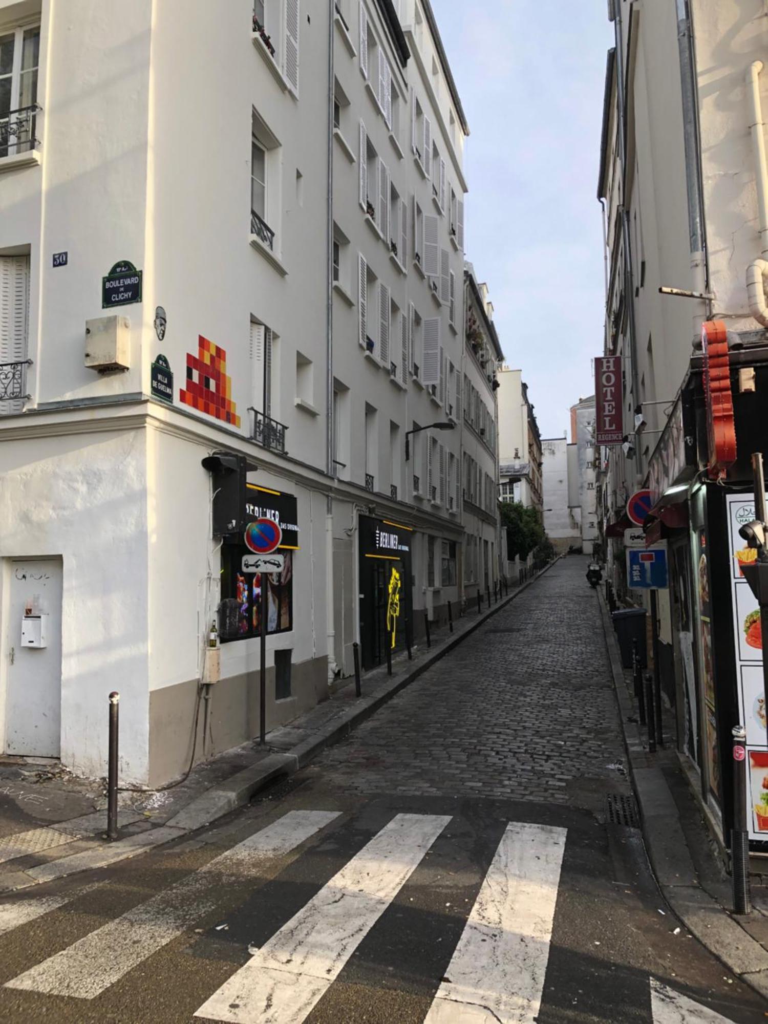 Studio Pigalle De 25 M2 - 2 Lits Simples Type Gigogne Pour 2 Personnes - Quartier Touristique De Paris - 2 Minutes De La Station Metro Pigalle ,Petit Train Vers La Butte Montmartre-Cabaret Moulin Rouge A 200 M,Cabaret Chez Michou-Restaurants-Saunas Eksteriør bilde